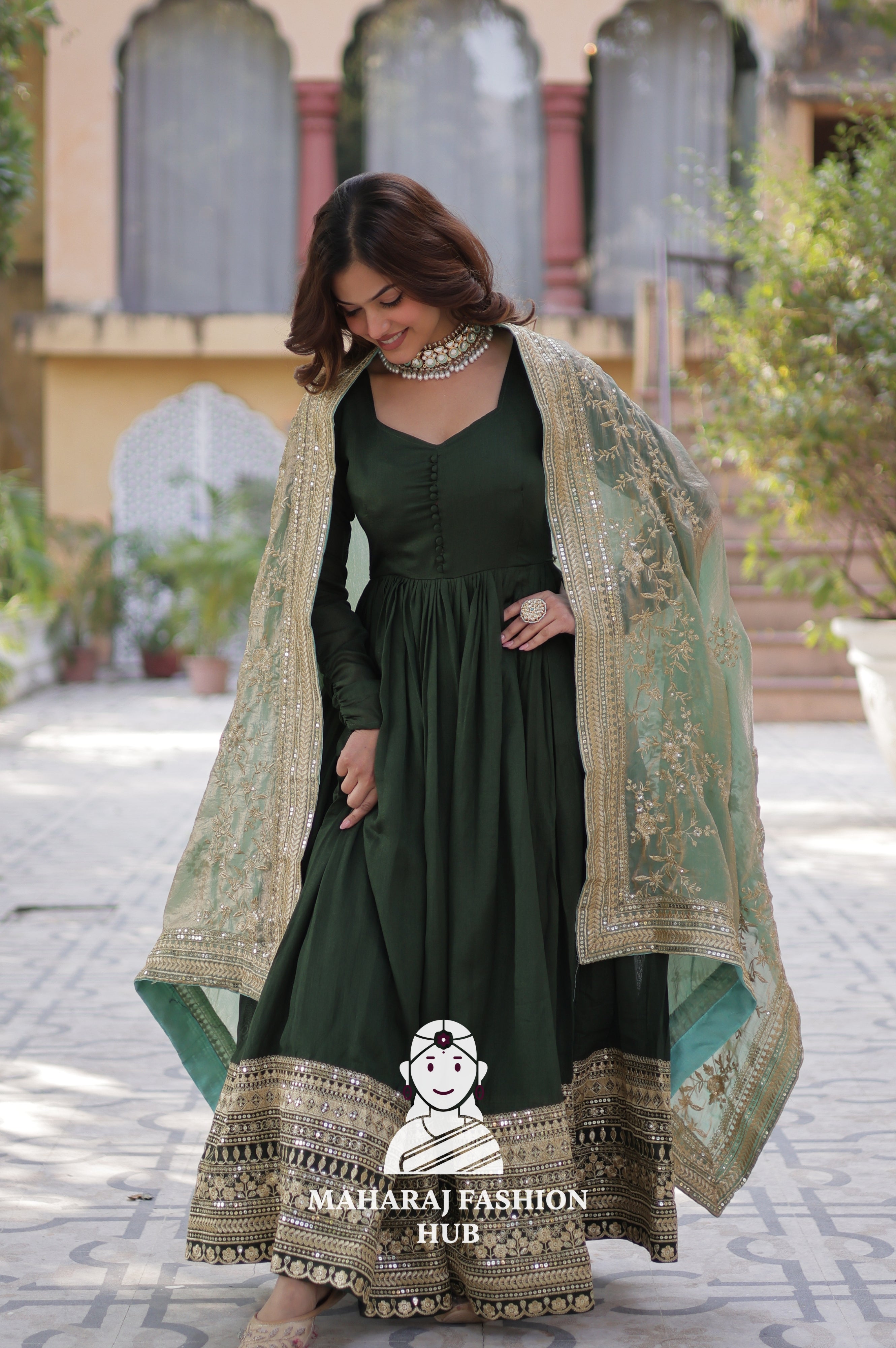 🎀 Ethnic Radiance in Vichitra with Full Sleeves & V-Neck - Special Designer Gown