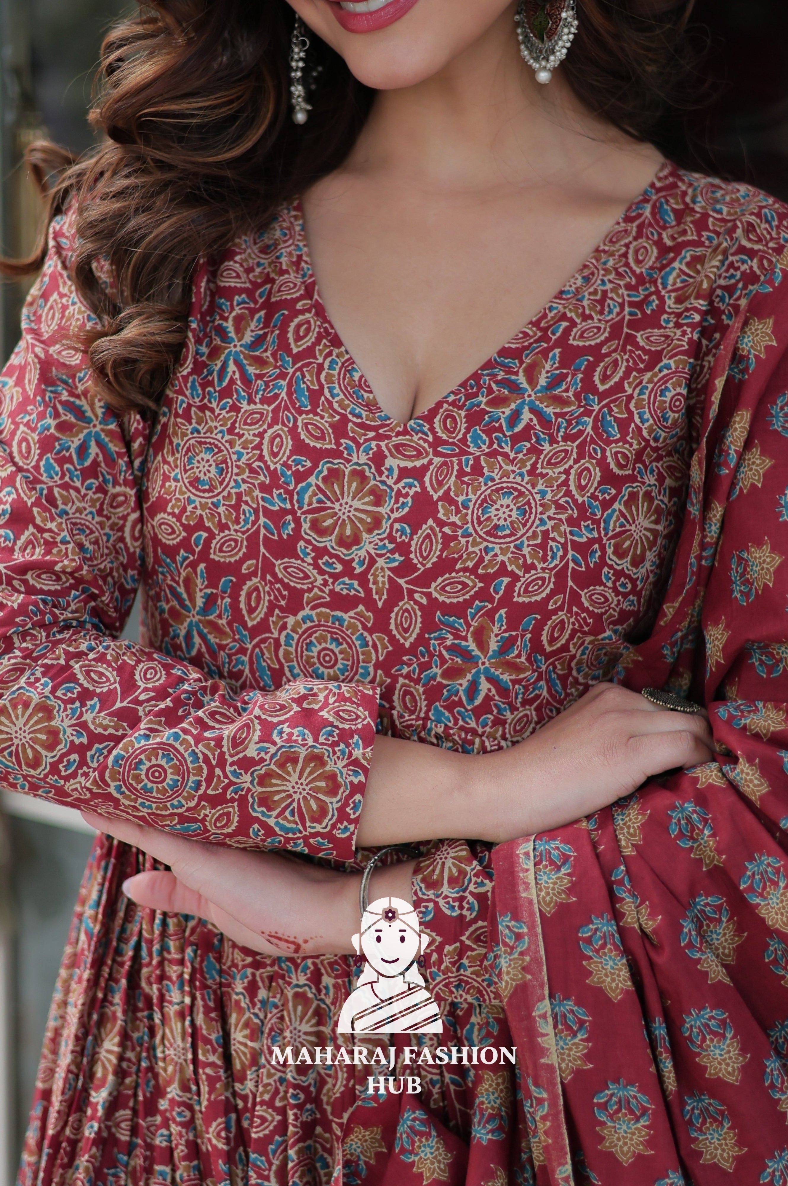 Breezy Cotton Elegance – Comfort Woven in Style 💫