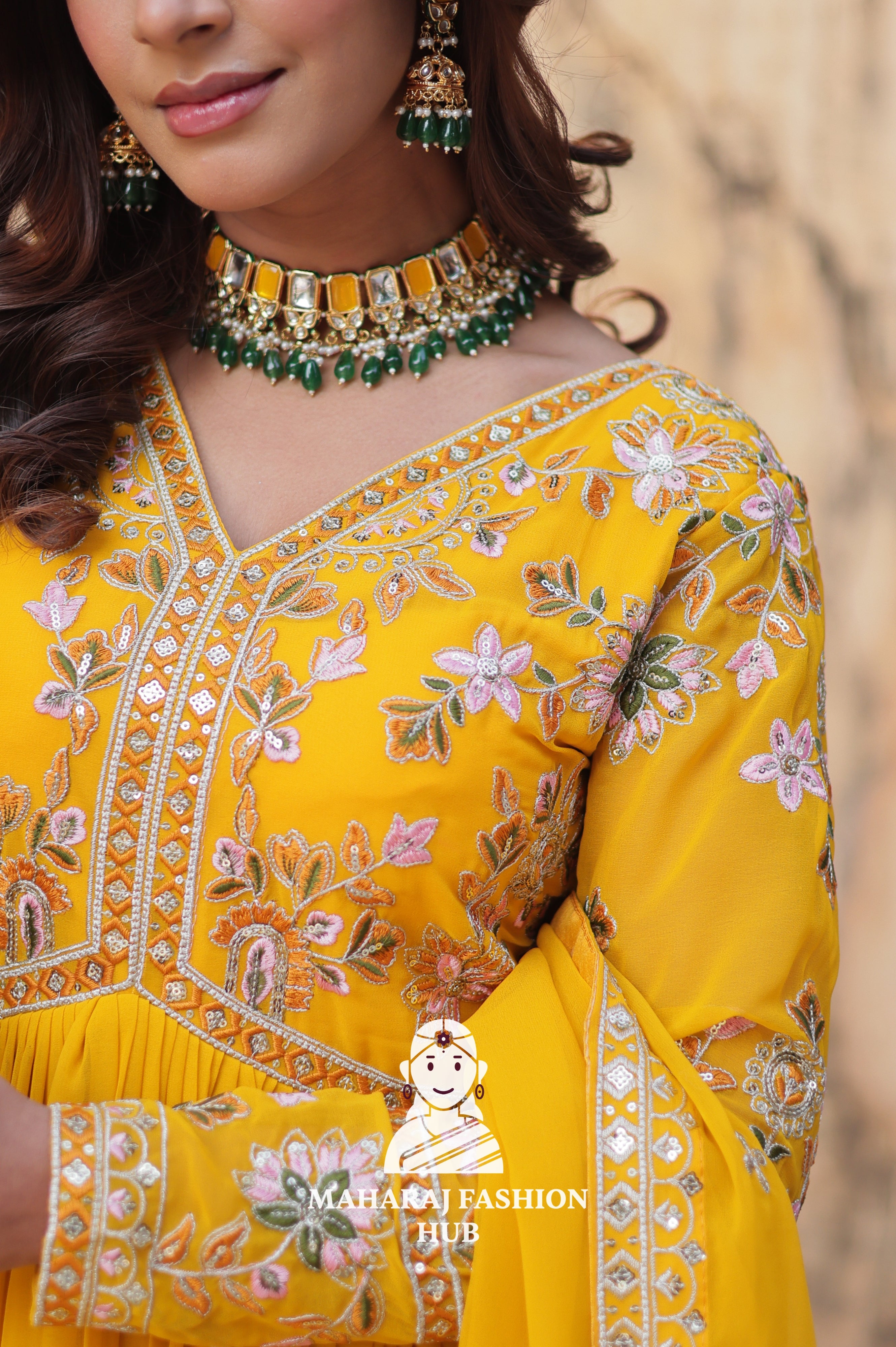 🪡 Cotton-Lined Faux Blooming Set with Sequin Detailing
