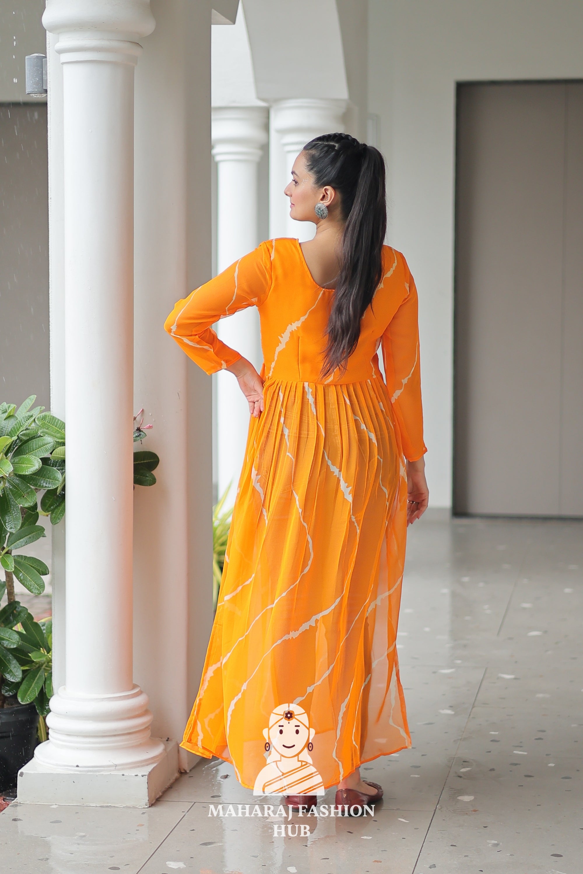 Navratri - Vibrant Leheriya Print Kutchi Patch Navratri Kurti Collection 🎨🌸