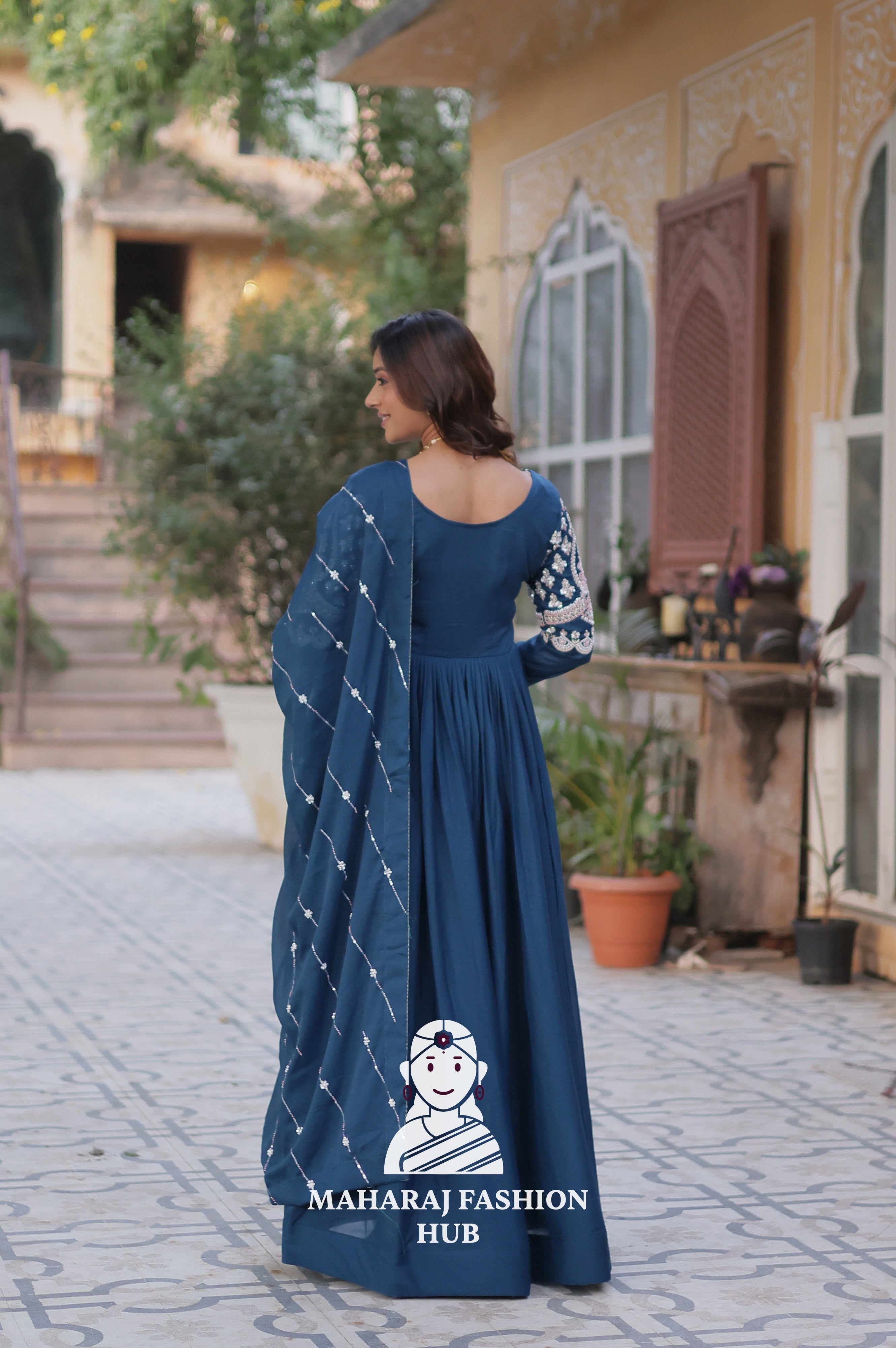 🧵 Designer Gown with Star Georgette Dupatta - Special Designer Gown