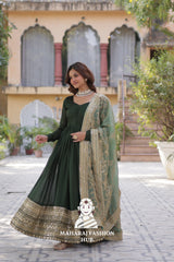 🎀 Ethnic Radiance in Vichitra with Full Sleeves & V-Neck - Special Designer Gown