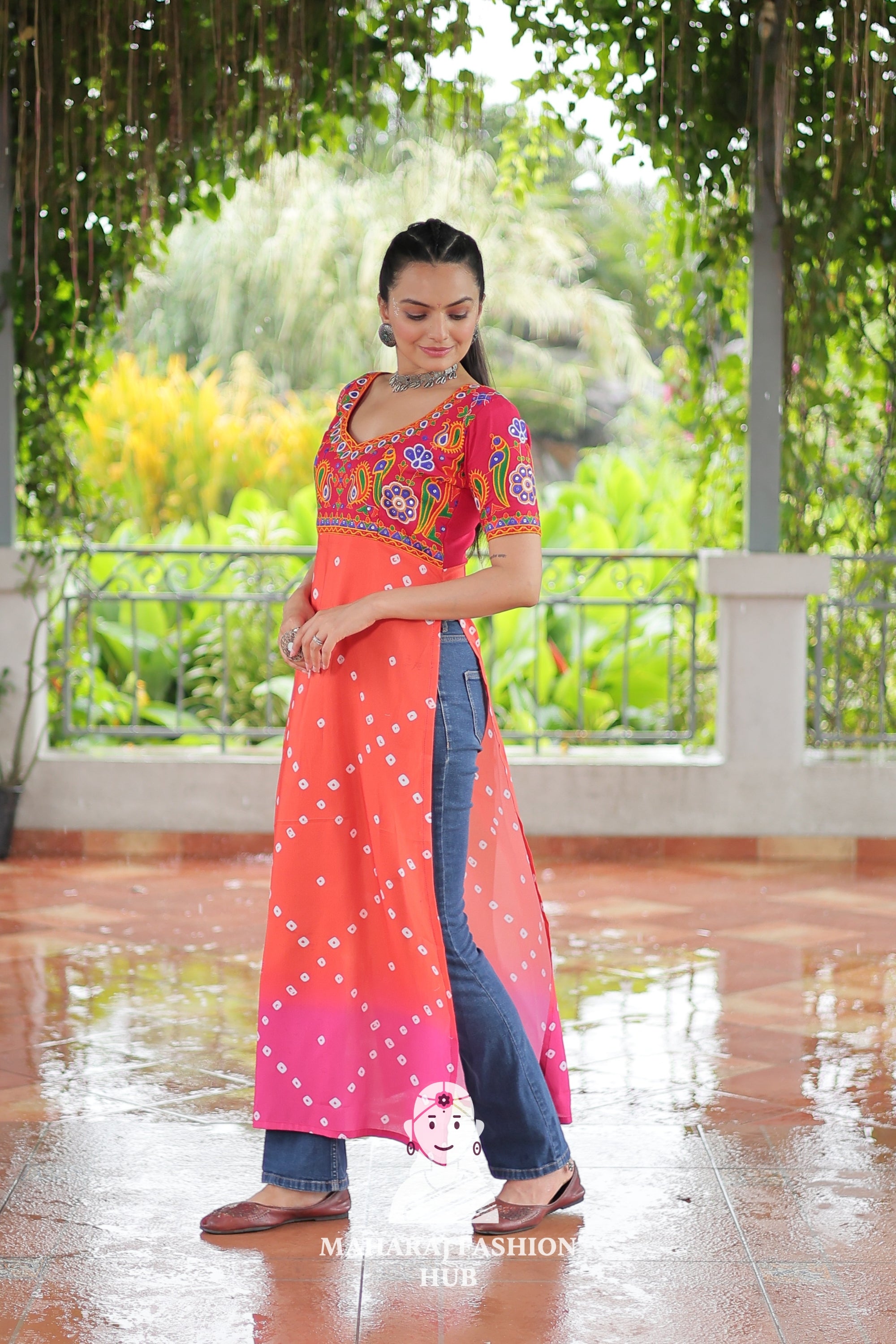 Premium Faux Georgette Bandhani Kutchi Patchwork Kurti for Festive Style 🌸🪔