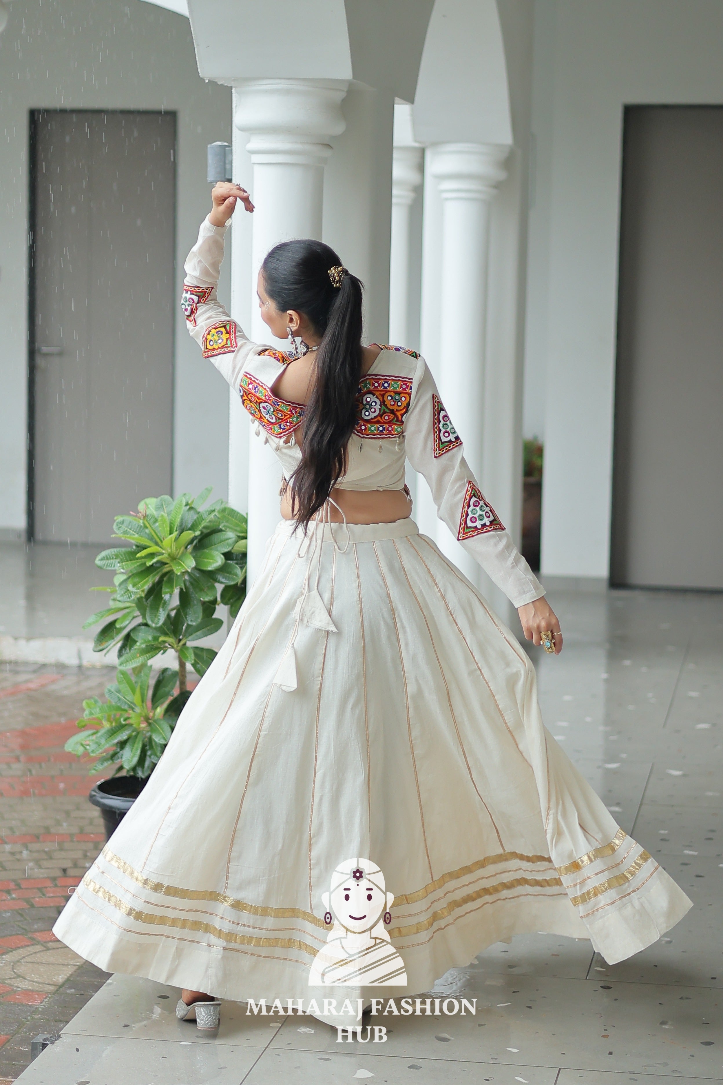 🌸 Traditional Navratri Elegance: Kora Cotton Chaniya Choli 🌸