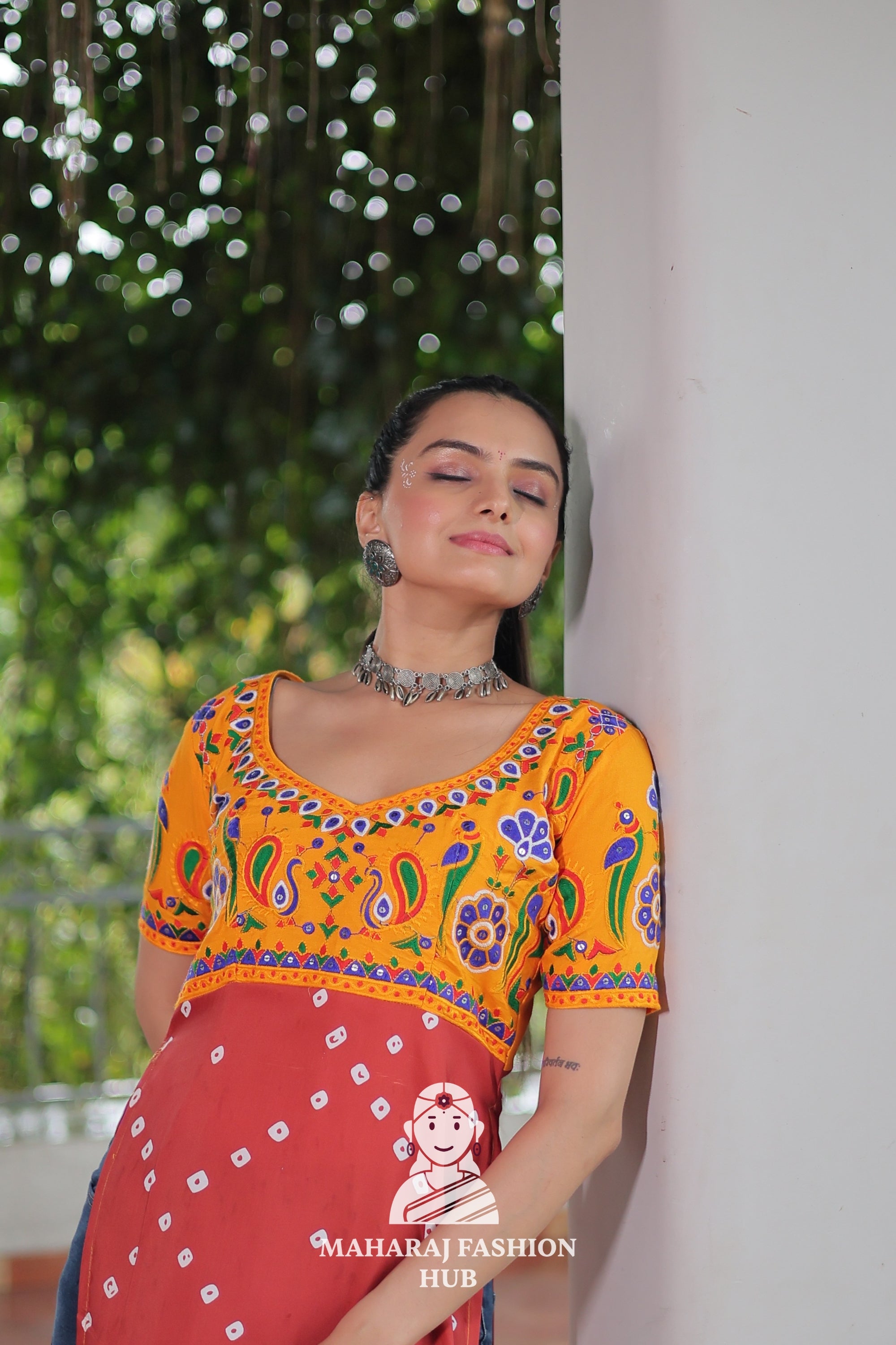 Graceful Laheriya Print 12-Meter Flair Kutchi Navratri Gown 💃🌟