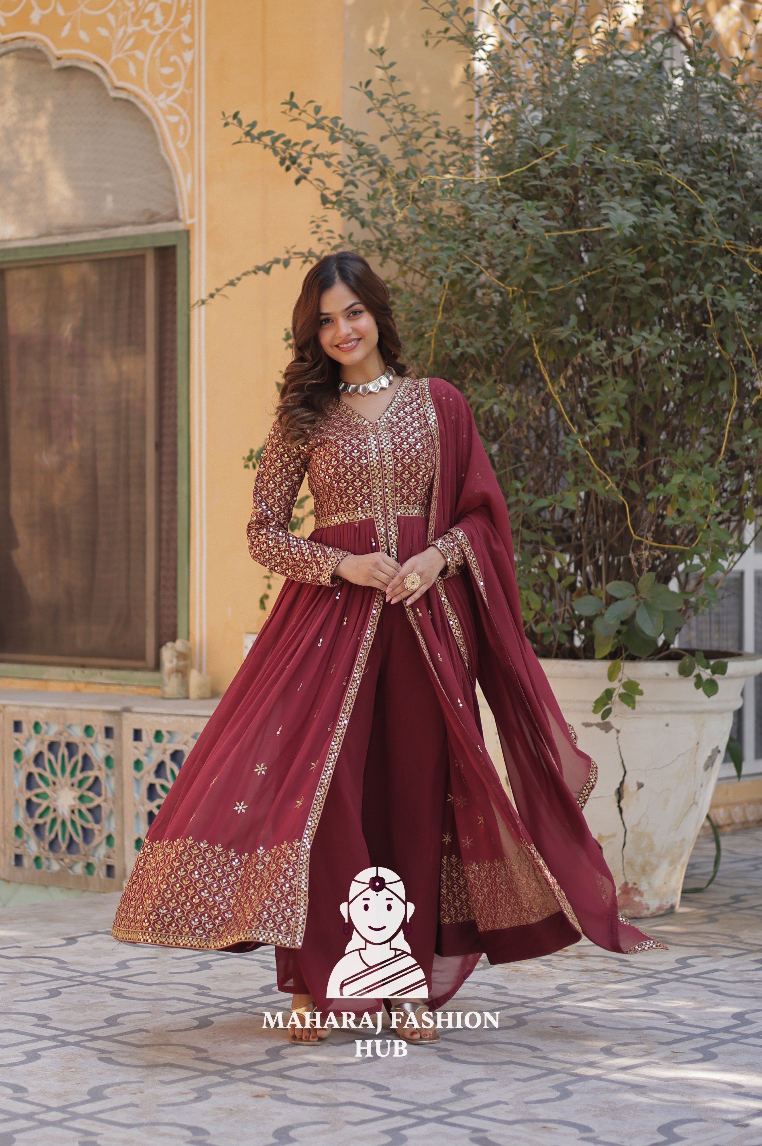 🌸 Soft Cotton-Lined Kurti Set for Festive Comfort - Special Designer Gown