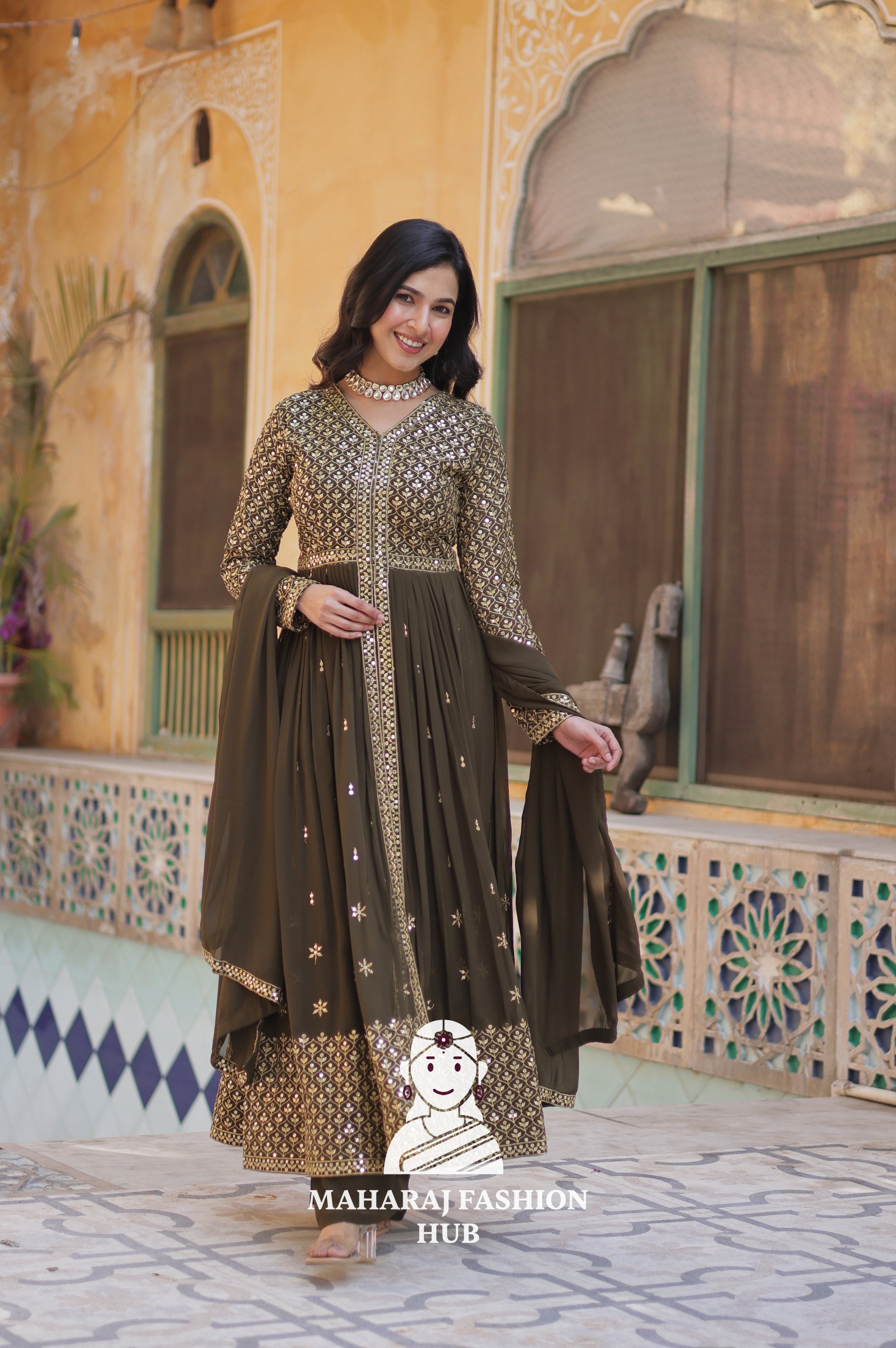 🌸 Soft Cotton-Lined Kurti Set for Festive Comfort - Special Designer Gown
