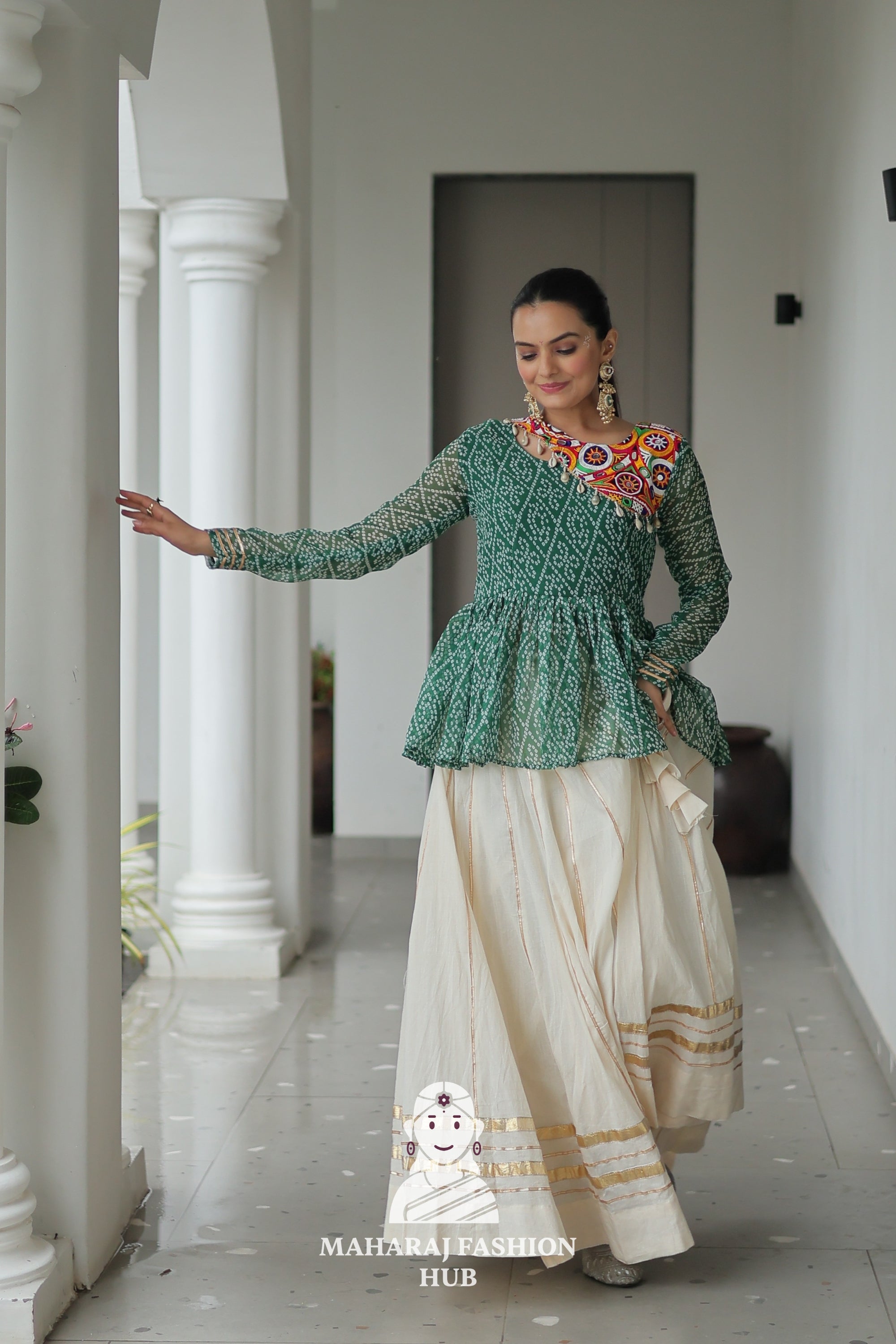 Navratri - Combo Stylish Gota Patti Lehenga and Kutchi Bandhani Top for Navratri Nights 💫🎶