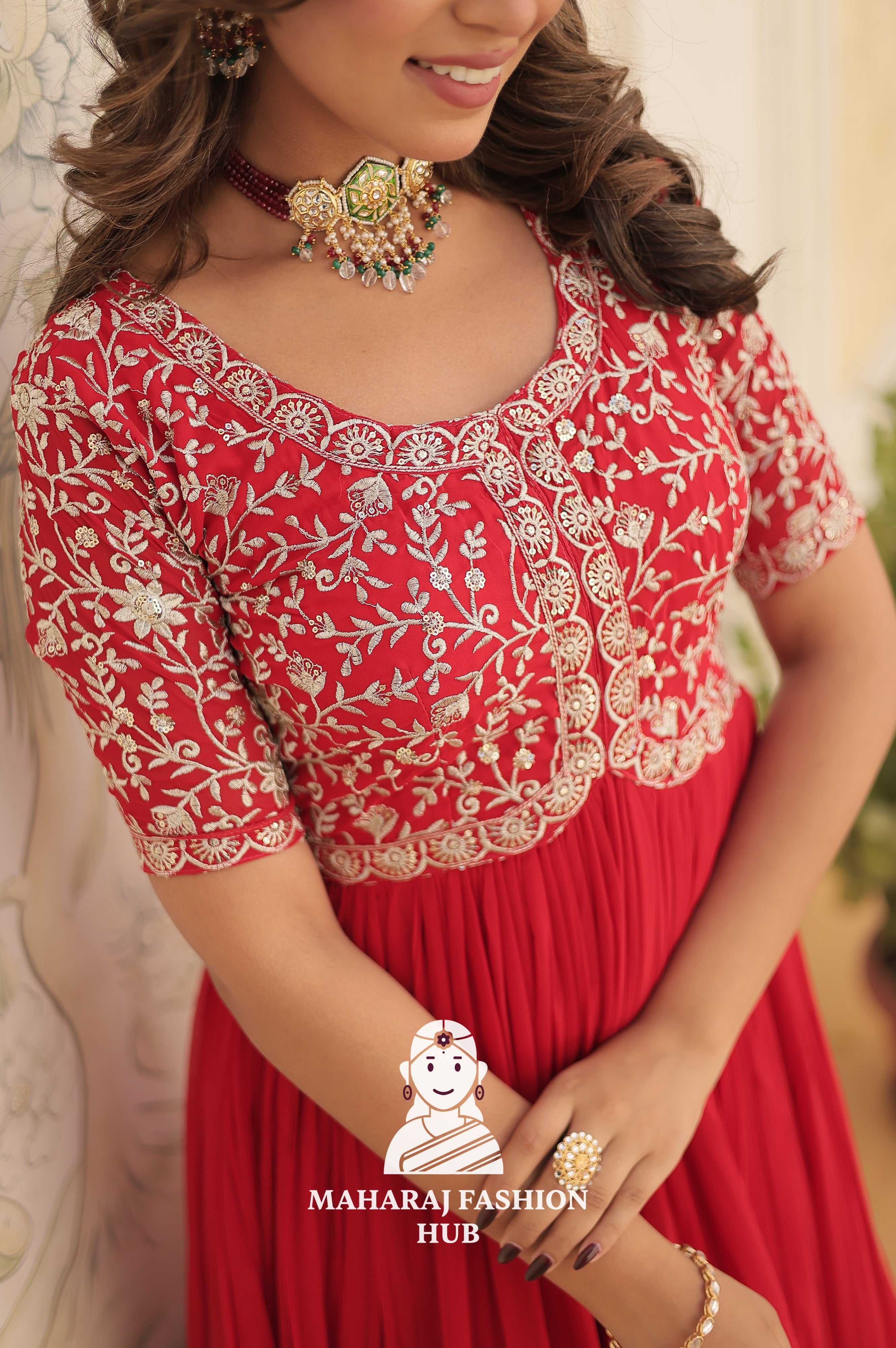 Graceful Fabric Ensemble with Timeless Aesthetic