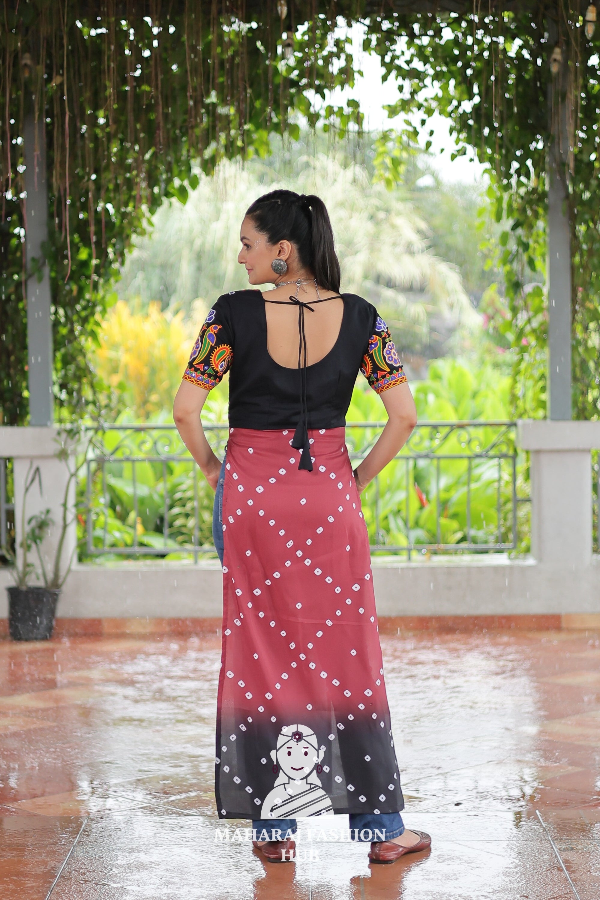 Premium Faux Georgette Bandhani Kutchi Patchwork Kurti for Festive Style 🌸🪔
