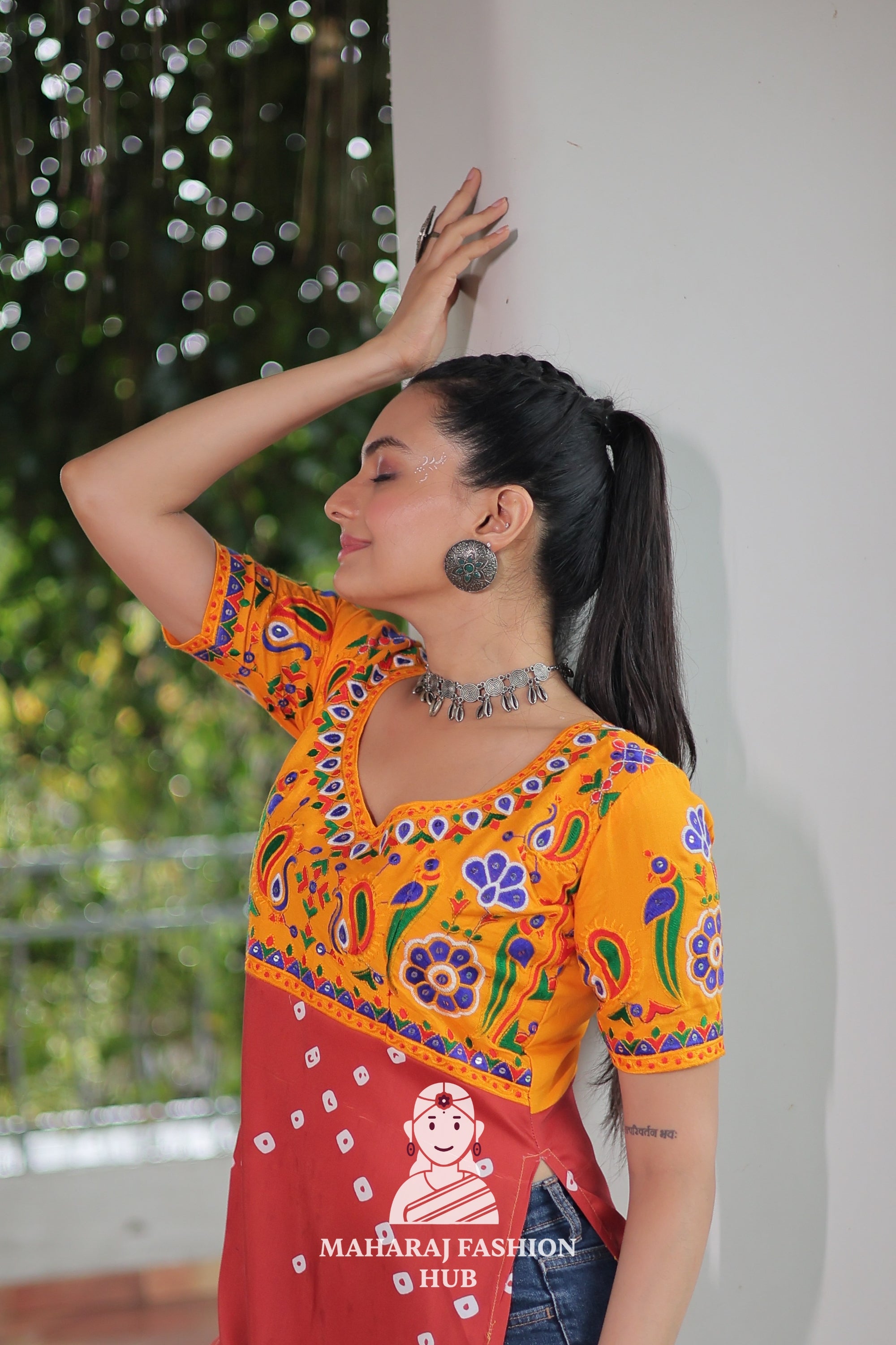 Graceful Laheriya Print 12-Meter Flair Kutchi Navratri Gown 💃🌟
