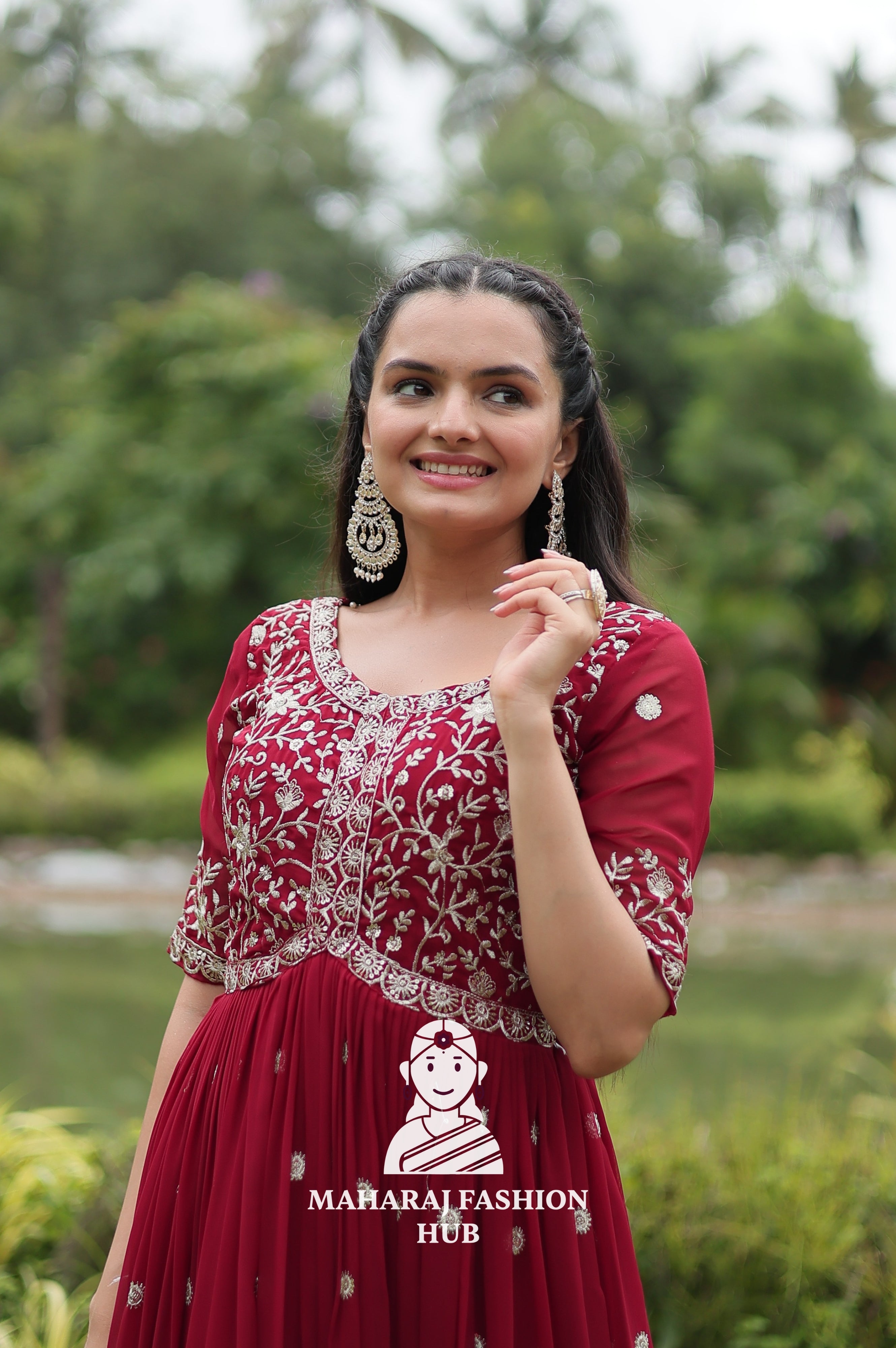 ✨ Elegant Faux Blooming Zari Gown - Special Designer Gown
