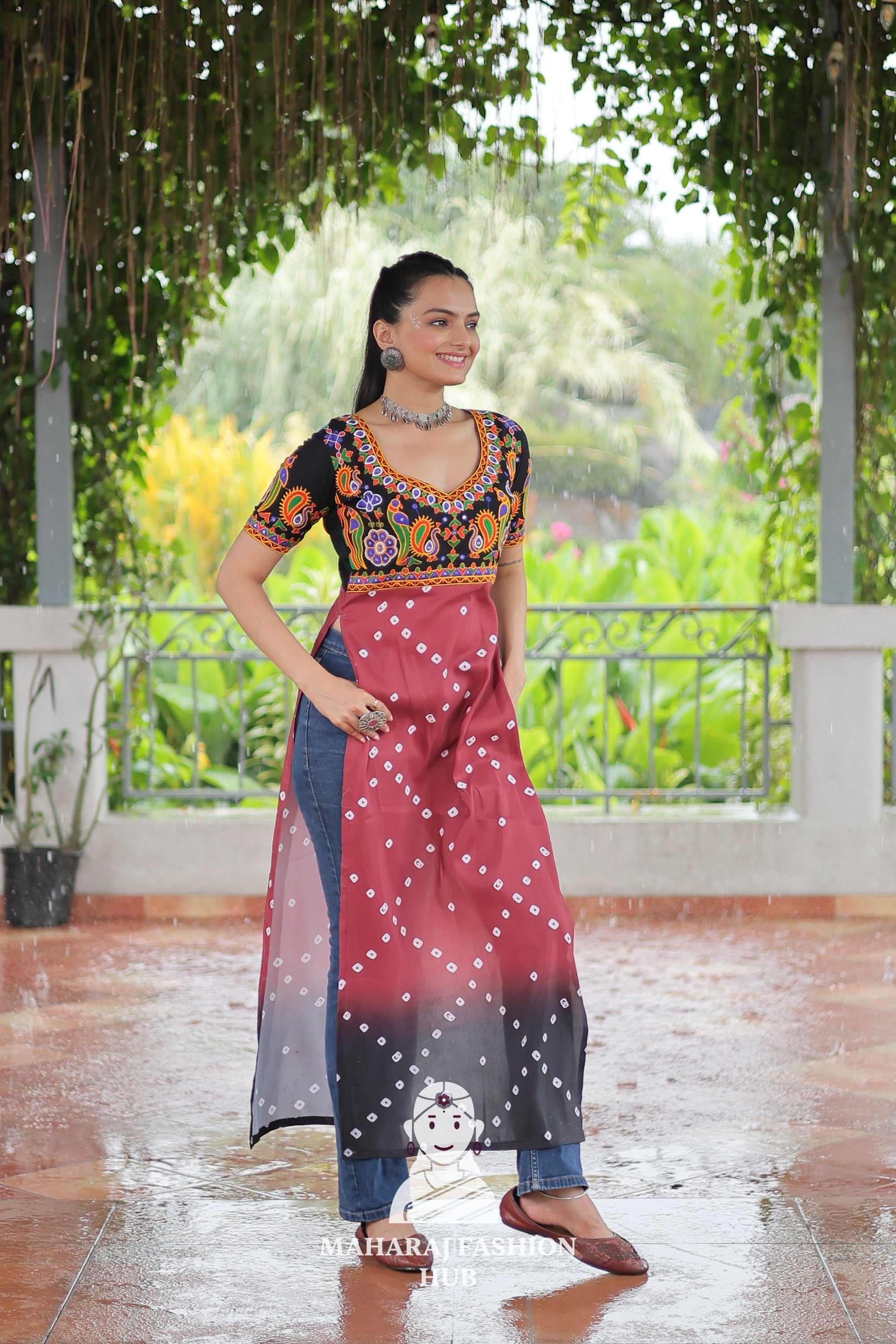 Premium Faux Georgette Bandhani Kutchi Patchwork Kurti for Festive Style 🌸🪔