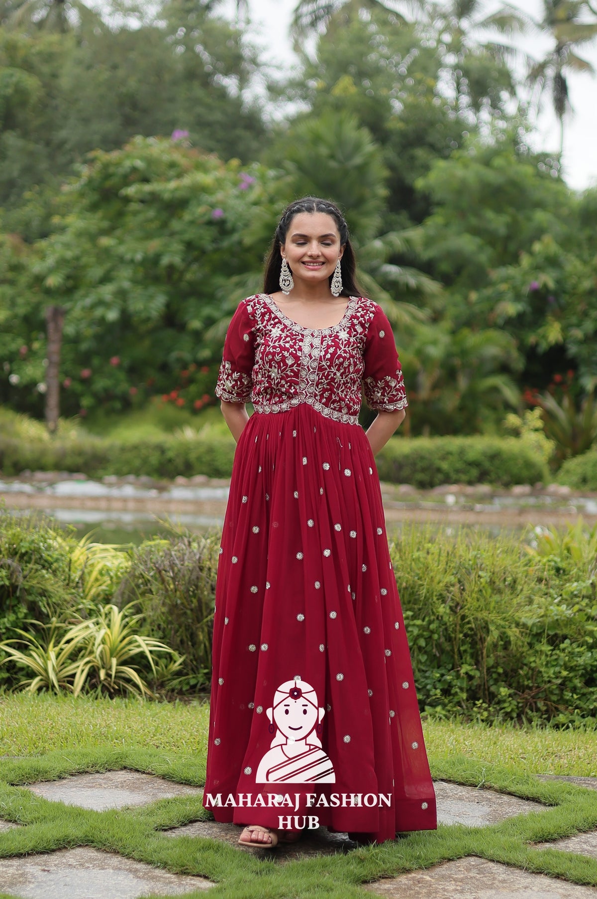 ✨ Elegant Faux Blooming Zari Gown - Special Designer Gown