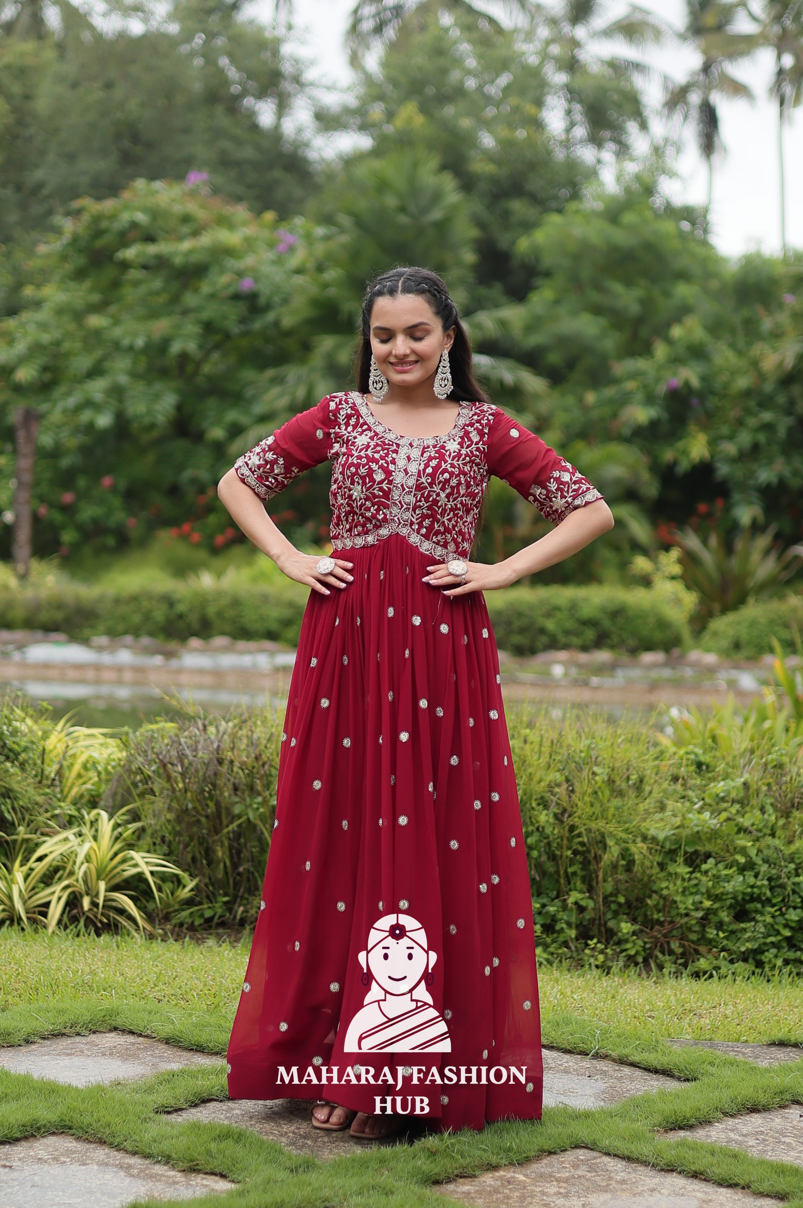 ✨ Elegant Faux Blooming Zari Gown - Special Designer Gown